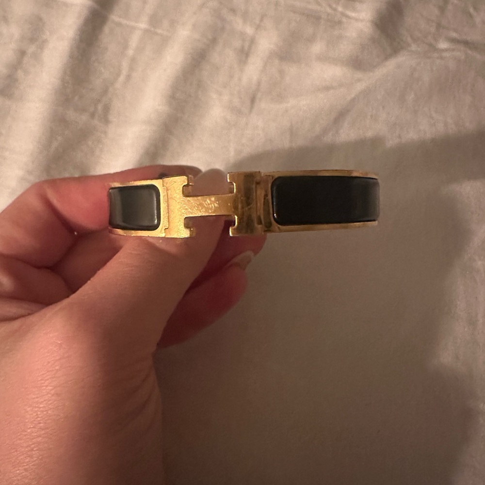 Hermes Clic H Bracelet - Picture 8 of 15